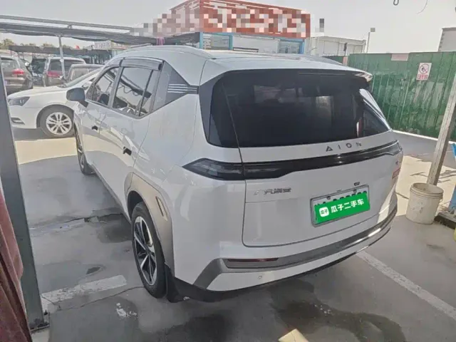 GAC Aion Y — Фото автомобиля 4