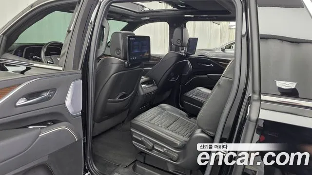 Cadillac Escalade Escalade 5 поколение — Фото автомобиля 26