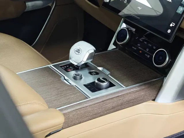 Land Rover Range Rover — Фото автомобиля 9