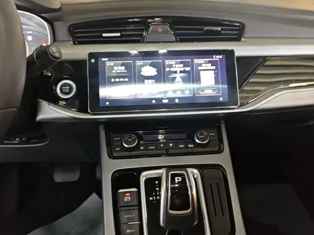 Geely Boyue — Фото автомобиля 12