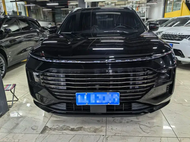 Jetour X70 Plus — Фото автомобиля 2