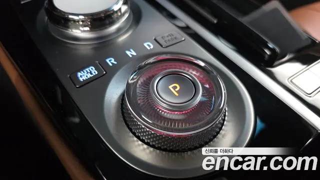 Genesis G80 Бензин 2.5 турбо AWD — Фото автомобиля 8