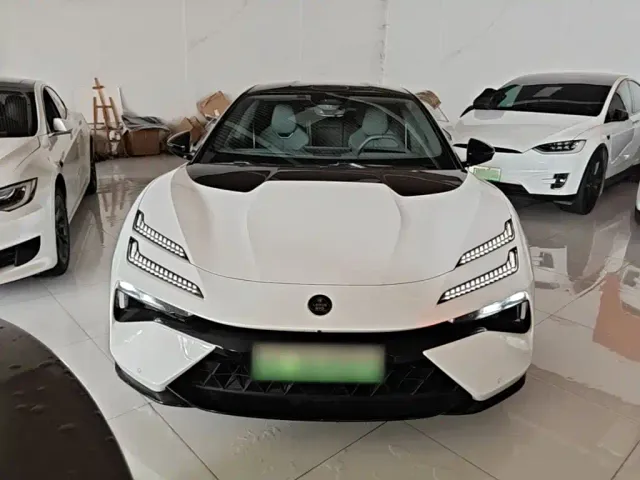 Lotus Emeya — Фото автомобиля 2