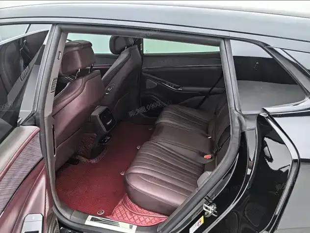 Denza Z9GT — Фото автомобиля 9