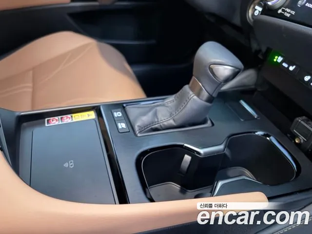 Lexus ES 7th Gen — Фото автомобиля 9