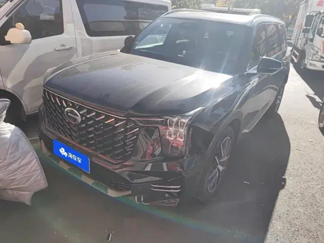Фотография автомобиля — GAC Trumpchi GS8