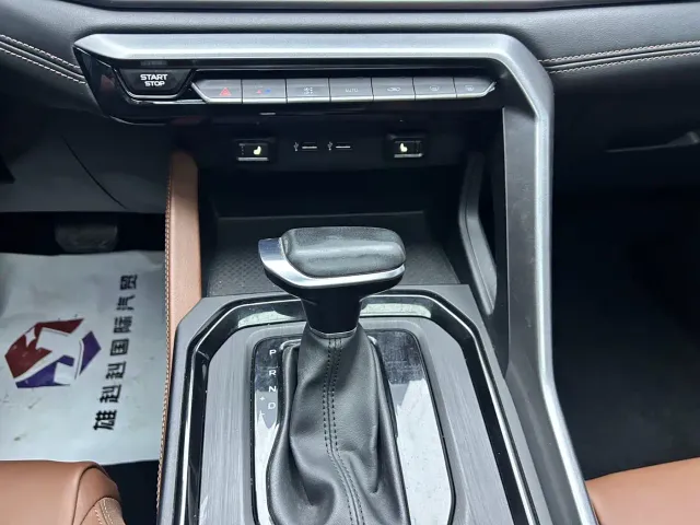 Geely Vision X6 — Фото автомобиля 9