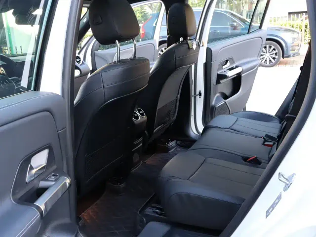 Mercedes-Benz GLB-Class — Фото автомобиля 7