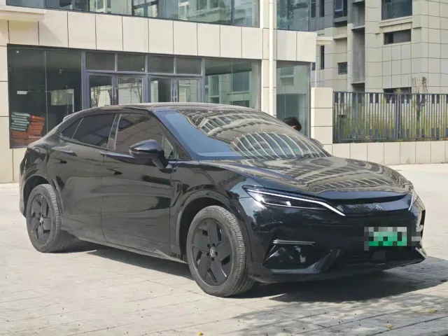 BYD Song L EV — Фото автомобиля 3