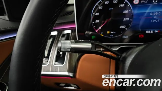 Mercedes-Benz S-Class — Фото автомобиля 22