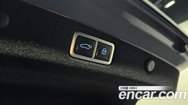 Hyundai Grandeur GN7 — Фото автомобиля 25