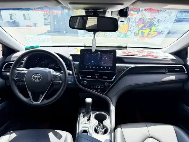 Toyota Camry — Фото автомобиля 5