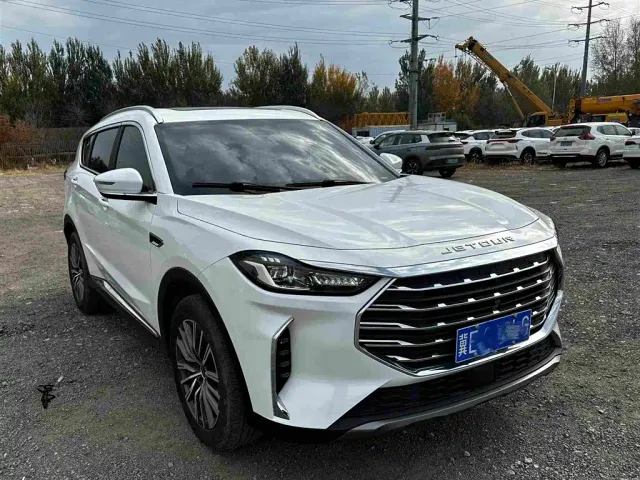 Jetour X70 Plus — Фото автомобиля 3