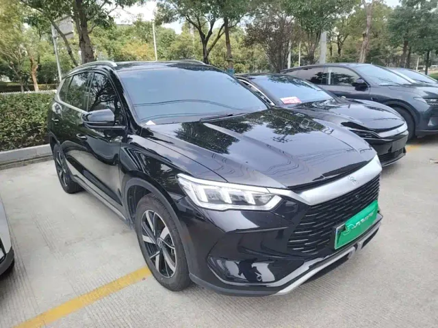 BYD Song Pro — Фото автомобиля 3