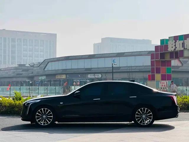 Cadillac CT6 — Фото автомобиля 5