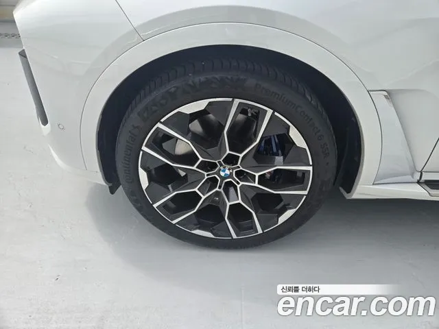 BMW X7 xDrive 40d M Sport 7 мест — Фото автомобиля 17