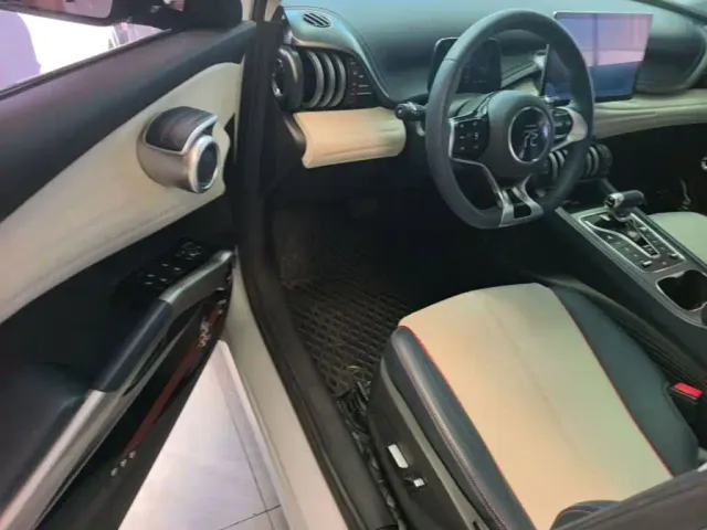 BYD Yuan PLUS — Фото автомобиля 15