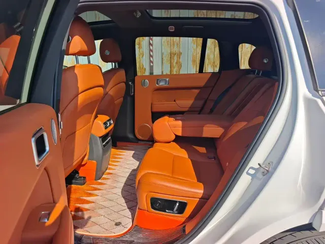 Li Auto L7 — Фото автомобиля 6