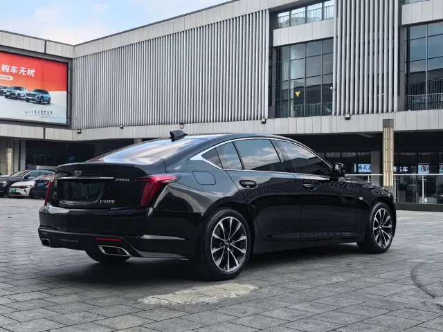 Cadillac CT5 — Фото автомобиля 4