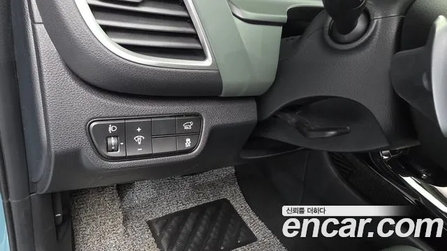 Kia Seltos Новый Seltos Бензин 2.0 2WD — Фото автомобиля 28