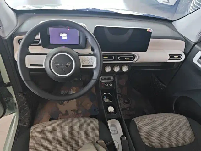 Wuling Hongguang Mini EV — Фото автомобиля 9