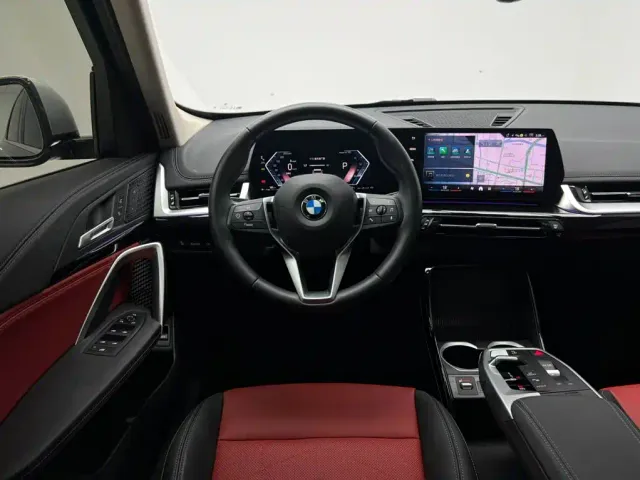 BMW X1 — Фото автомобиля 14