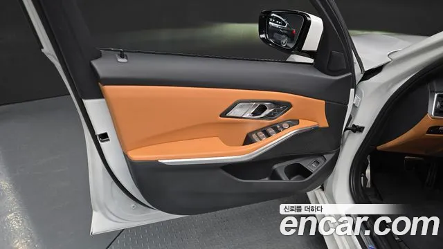 BMW 3 Series G20 — Фото автомобиля 13