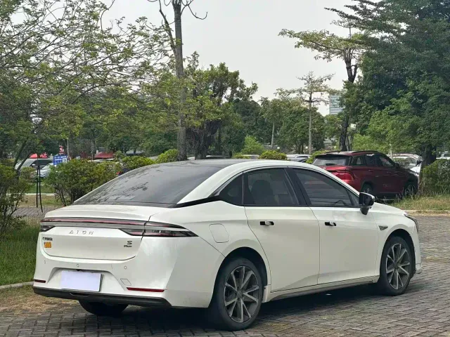 GAC Aion S Plus — Фото автомобиля 8