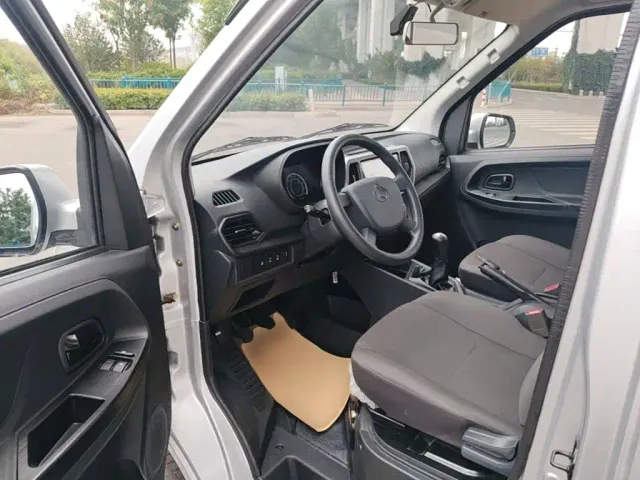 Changan Kaicheng Changan Ruixing M60 2023 1.5L GDI Comfort Bus 6/7 Seater — Фото автомобиля 15