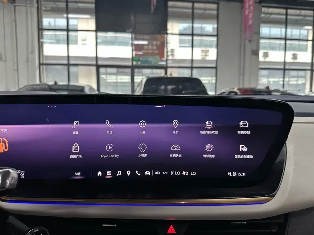 Buick Envision Plus 2024 Enclave Plus 4WD Avenir Aivia — Фото автомобиля 27
