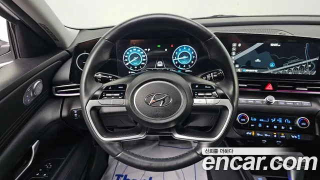 Hyundai AVANTE Avante (CN7) — Фото автомобиля 15