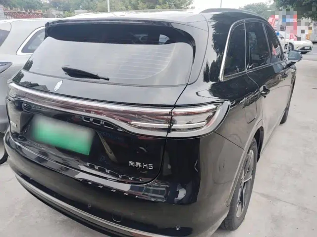 Shangjie SUV — Фото автомобиля 6