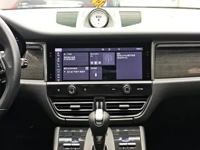 Porsche Macan — Фото автомобиля 15