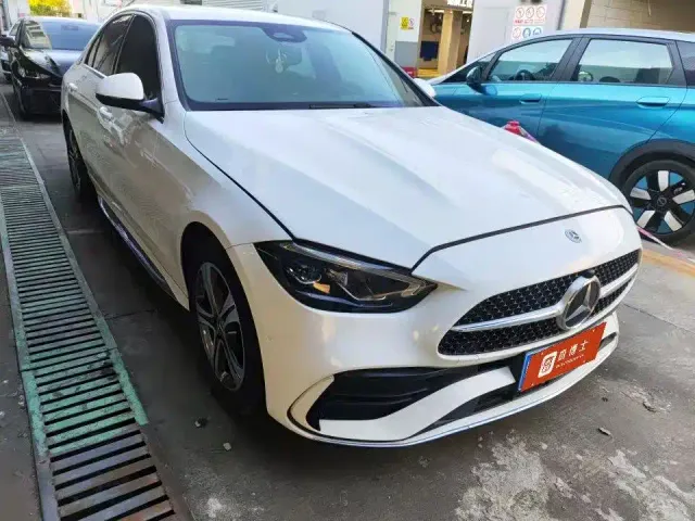 Mercedes-Benz C-Class — Фото автомобиля 2