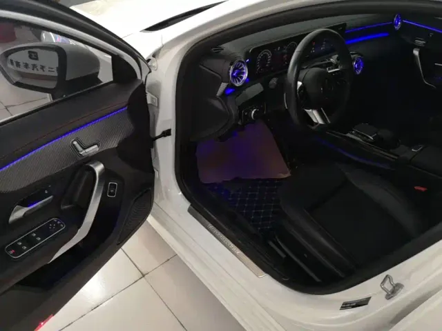 Mercedes-Benz A-Class — Фото автомобиля 15