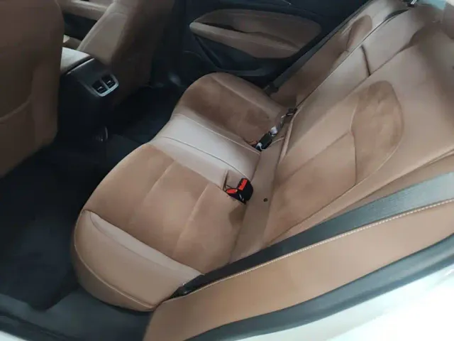 Buick Regal — Фото автомобиля 16