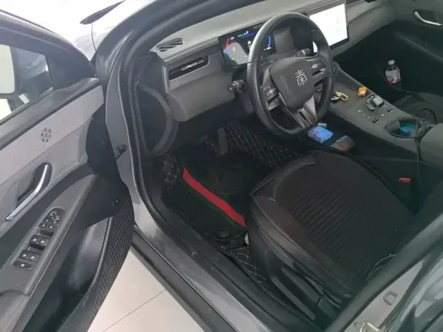 BYD Qin PLUS — Фото автомобиля 15