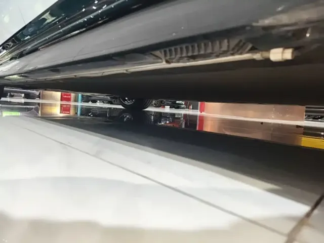 Xiaomi SU7 — Фото автомобиля 21