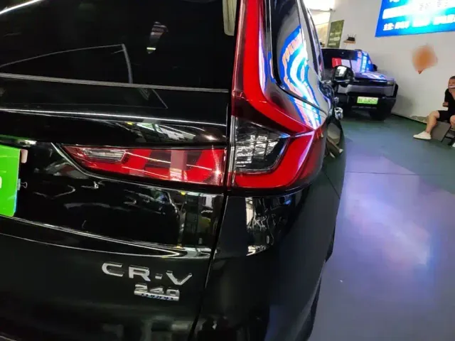 Honda CR-V — Фото автомобиля 7