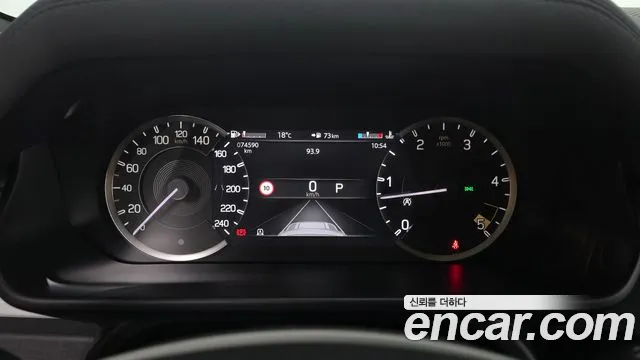 Land Rover Defender — Фото автомобиля 11