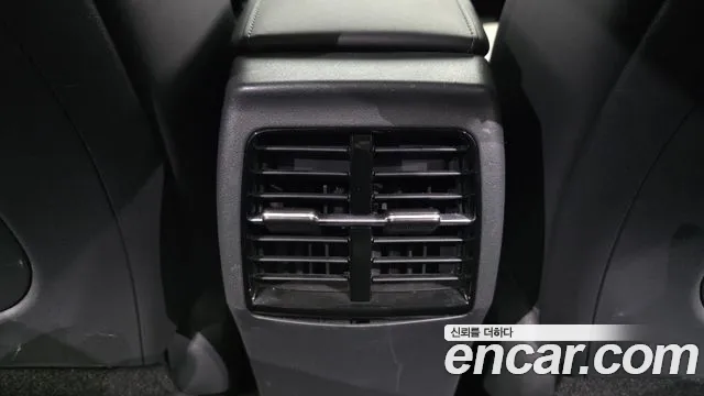 Kia Niro The All New — Фото автомобиля 29