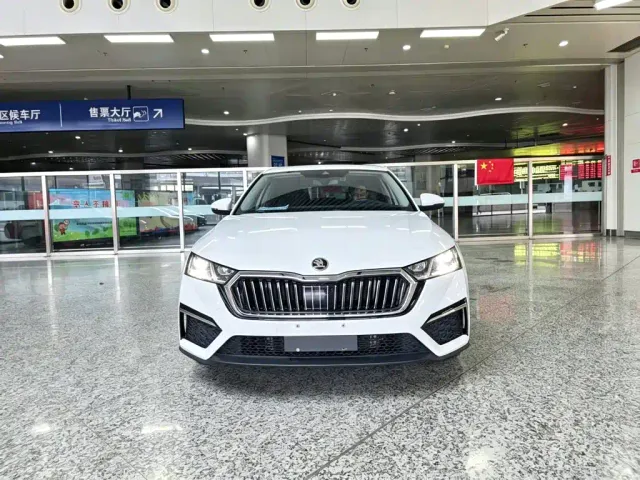 Skoda Octavia — Фото автомобиля 2