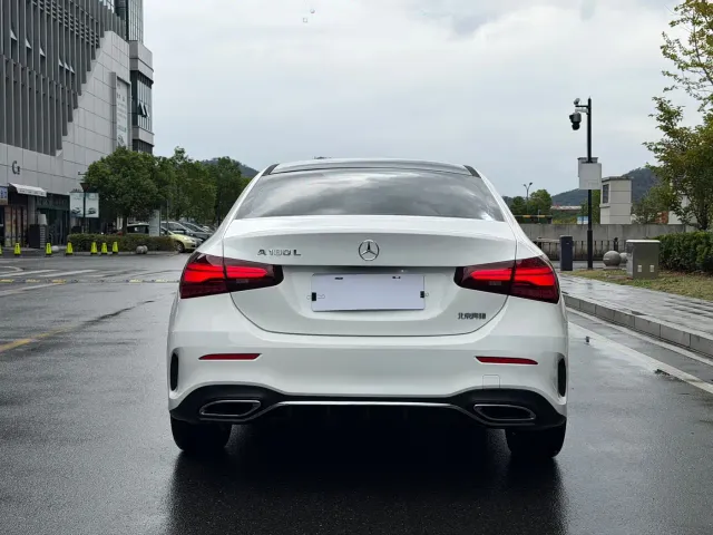 Mercedes-Benz A-Class — Фото автомобиля 5