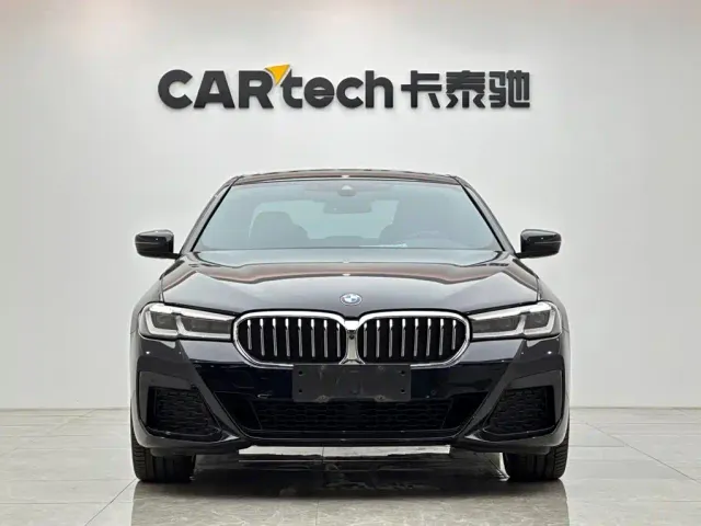 BMW 5 Series — Фото автомобиля 7