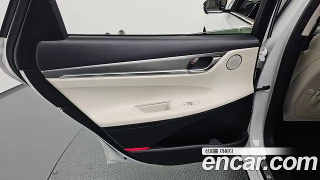 Hyundai Grandeur Новый Grandeur IG — Фото автомобиля 25