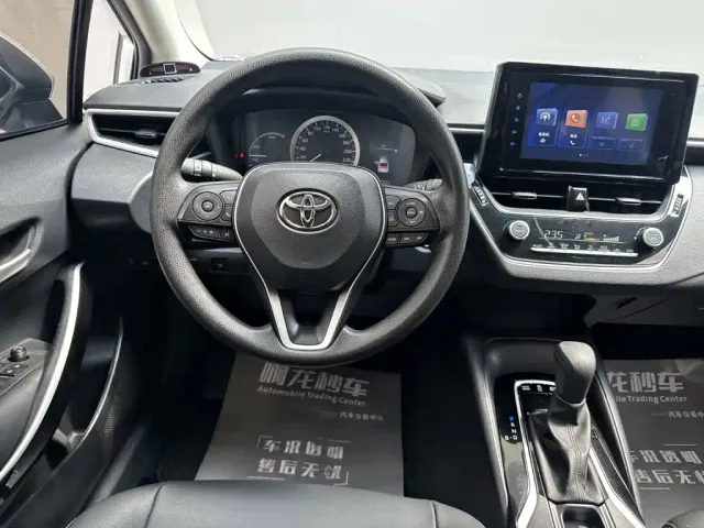 Toyota Corolla — Фото автомобиля 8