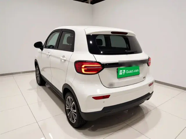 Leapmotor T03 — Фото автомобиля 4