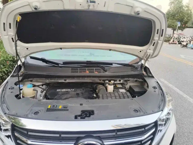 GAC Trumpchi M8 — Фото автомобиля 3