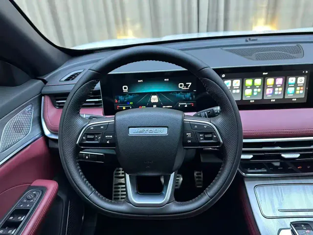 Jetour X70 Plus — Фото автомобиля 11
