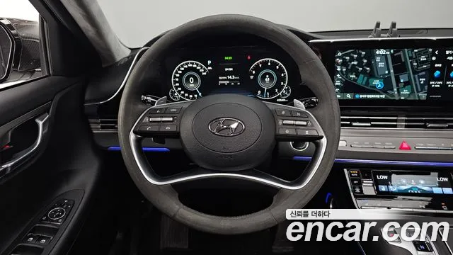 Hyundai Grandeur — Фото автомобиля 12